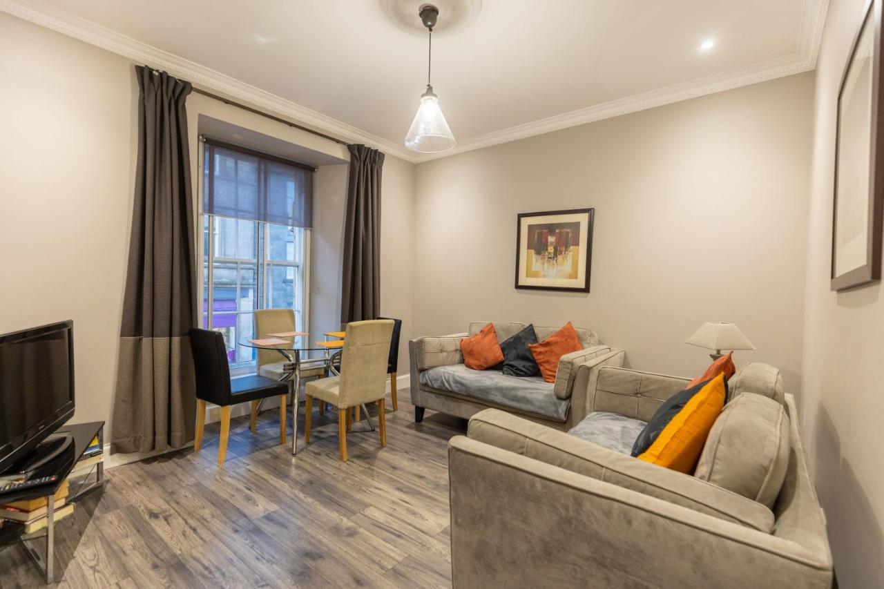 Two Bedroom Apartment Within Walking Distance To City Centre เอดินบะระ ภายนอก รูปภาพ