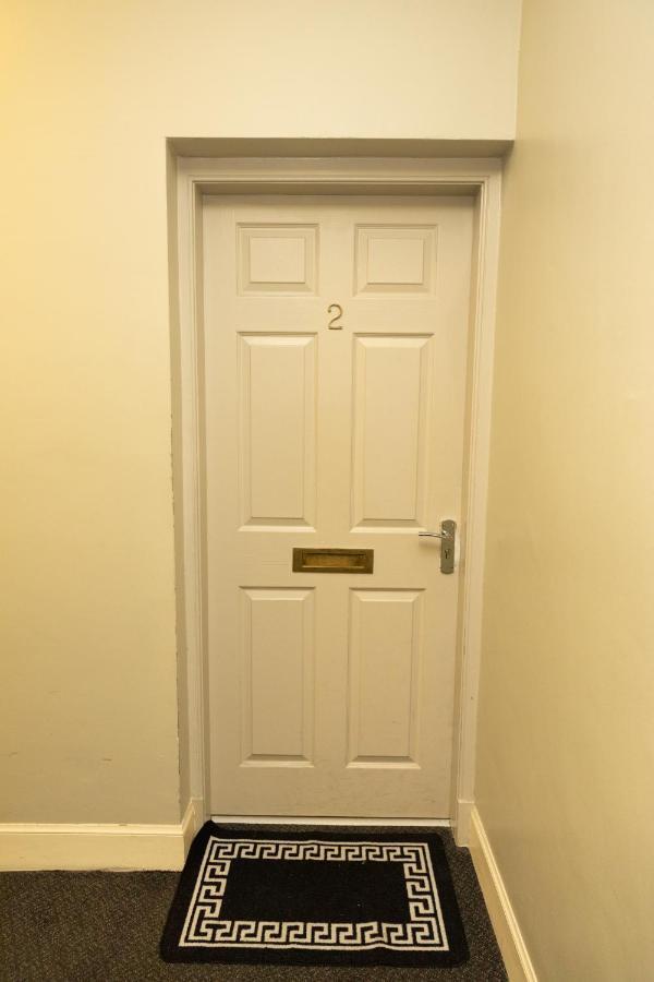 Two Bedroom Apartment Within Walking Distance To City Centre เอดินบะระ ภายนอก รูปภาพ